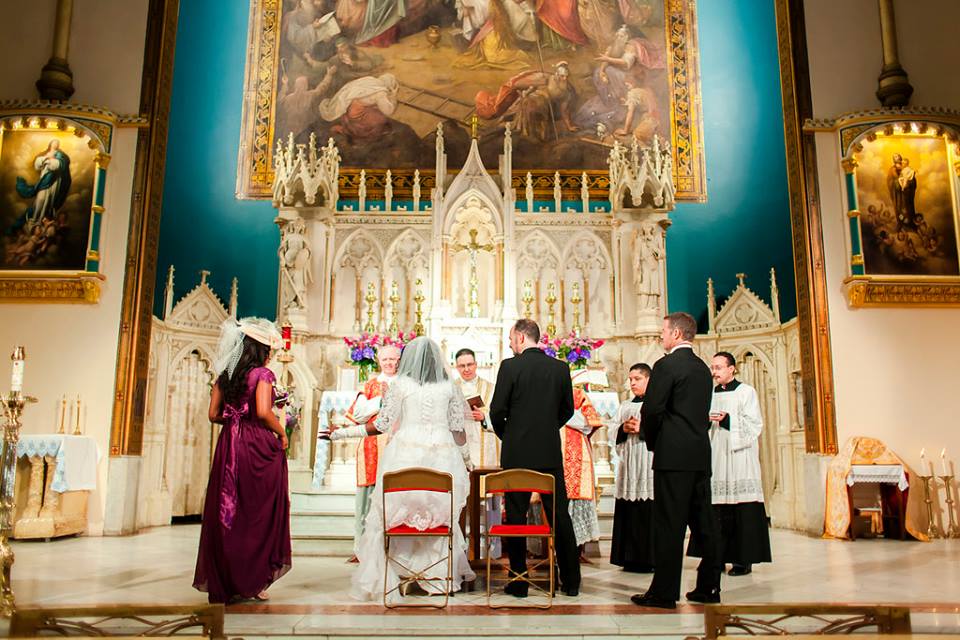 MEET CATHOLIC SINGLES ON CHRISTIANCAFE.COM